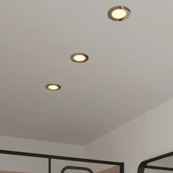 GoodHome Spot Encastrable|Spot Encastrable De Salle De Bains<3 spots encastrables Leavitt LED intégrée blanc chaud IP44 300lm 4.5W Ø8.5xH.4.7cm chrome