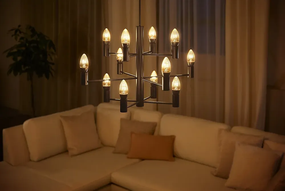 Best Philips Ampoule connectée dimmable Bluetooth Hue IP20 Flamme E14 300lm 4,5W blanc chaud