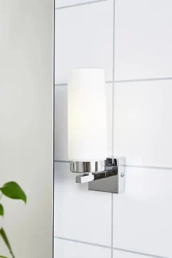 Applique De Salle De Bains<Applique murale E14 IP44 chromée verre opale - Markslöjd - Stella
