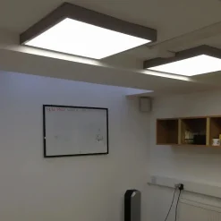 Silamp Panneau Led<Kit en Saillie NOIR pour Panneau LED 60x60 Slim -