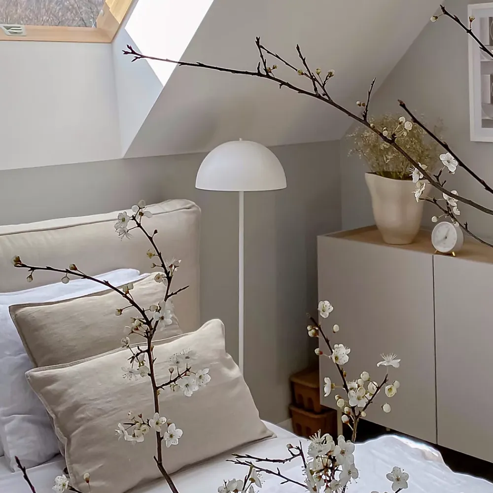Best Qazqa Lampadaire d'extérieur blanc rechargeable à intensité variable 3 niveaux - Keira